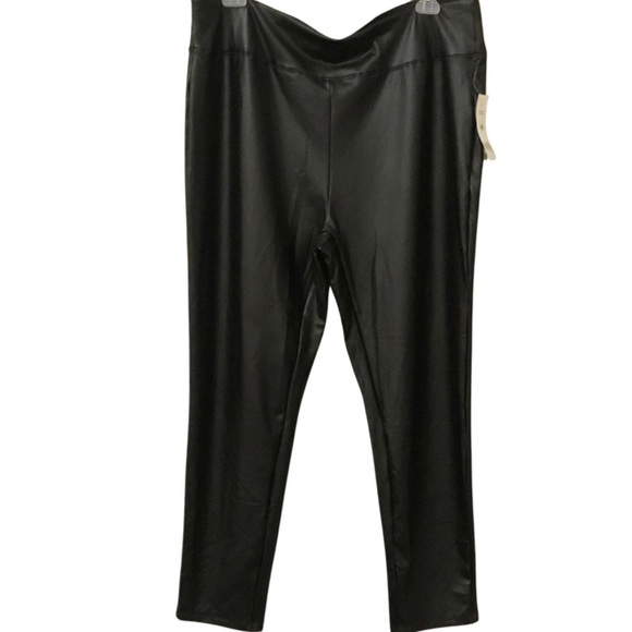 Faux Leather Leggings Light & Stretchy NWT - Picture 1 of 7